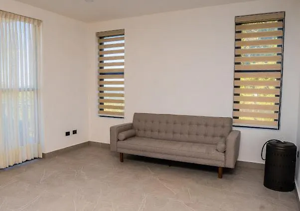 Villa Iso, Jarabacoa 0*,